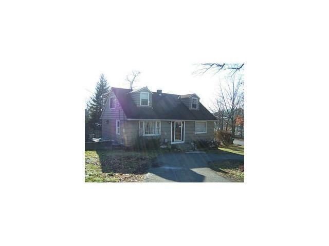 5 Roy Pl, Newburgh, NY 12550