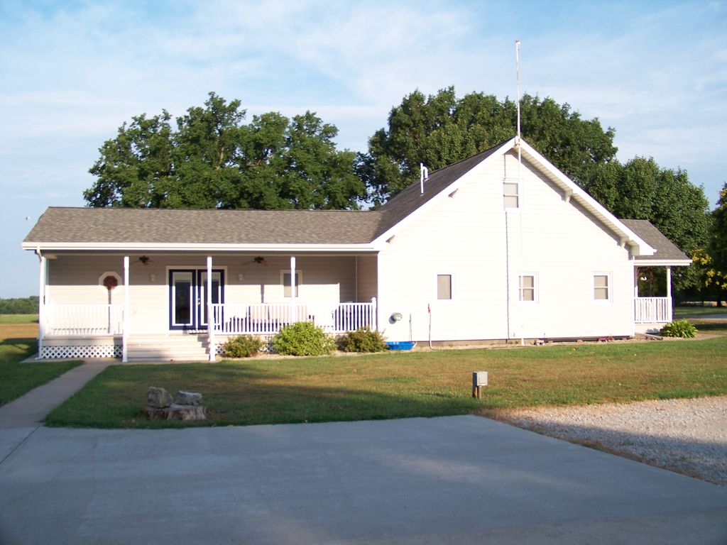 302 1st St, Kincaid, KS 66039 Trulia