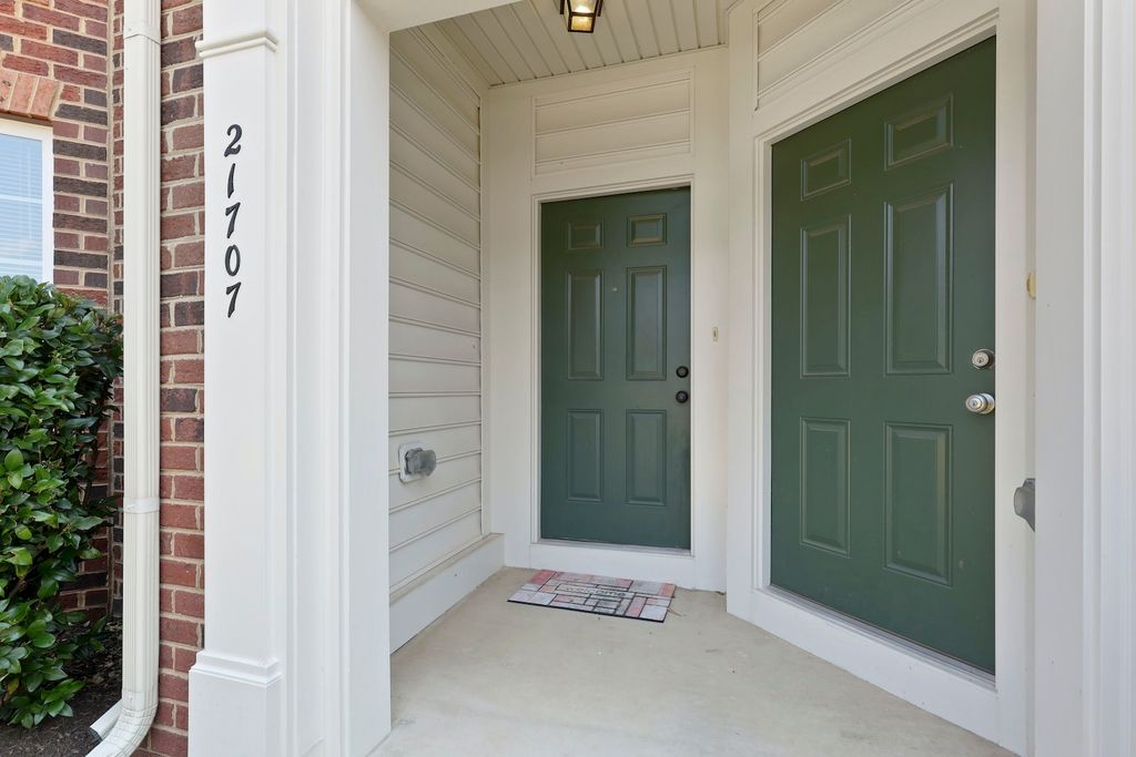 21707 Charity Ter #10-D, Ashburn, VA 20147