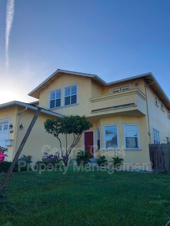 660 Harcourt Ave, Seaside, CA 93955
