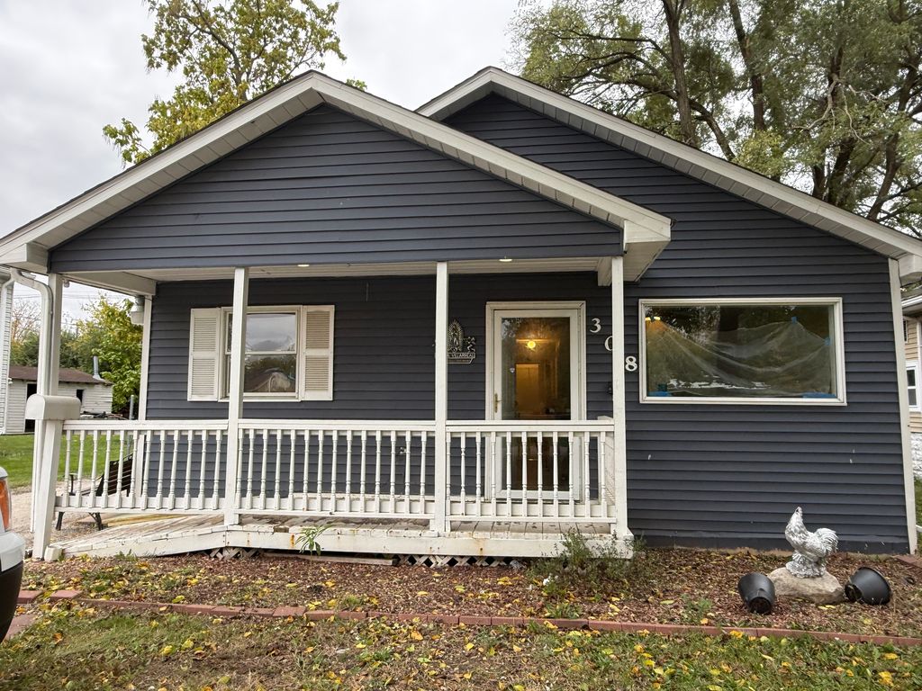 308 Barry Ave, Lockport, IL 60441 - See Est. Value, Schools & More