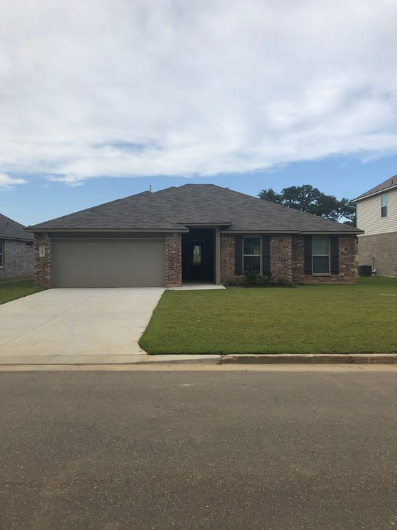 19442 Providence Ridge Blvd, Hammond, LA 70403