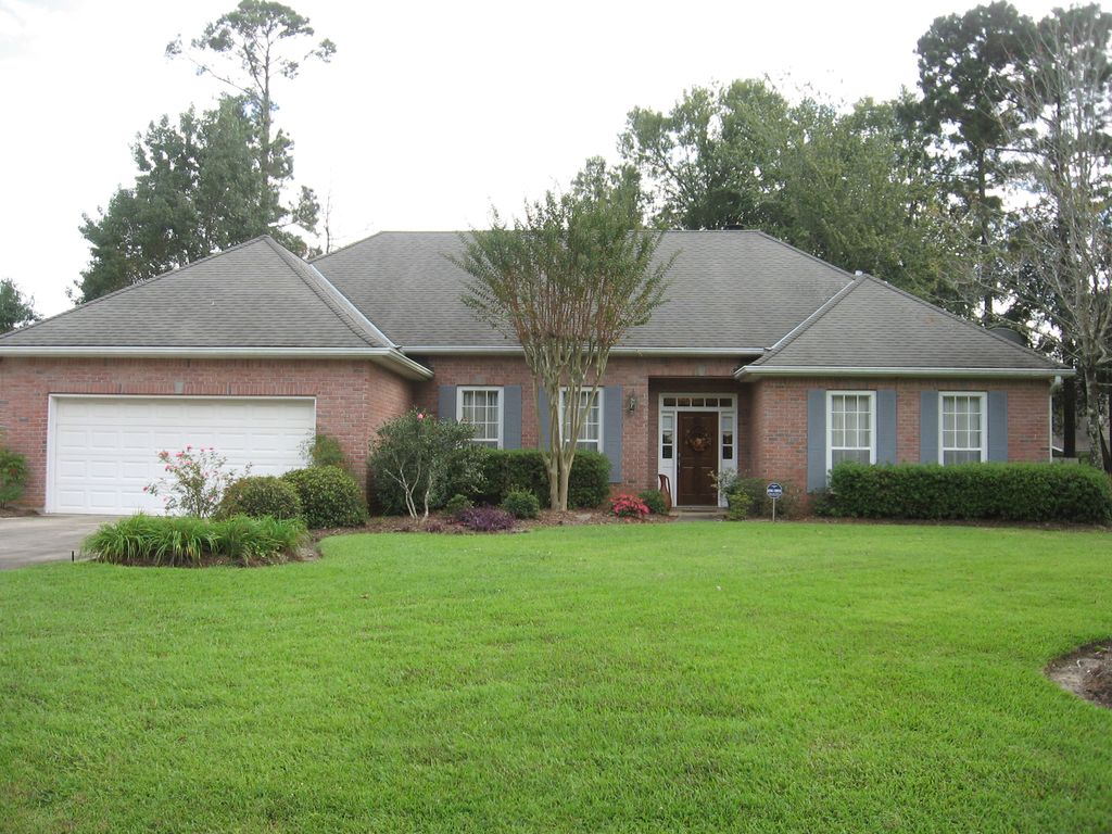 1008 Smoketree Dr, Covington, LA 70433
