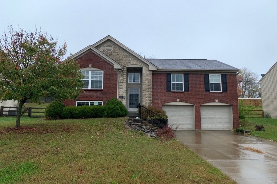 6392 Pembroke Dr, Independence, KY 3 Bed SingleFamily Home 24