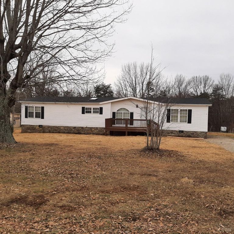 2625 Cotton Patch Rd, Gretna, VA 24557