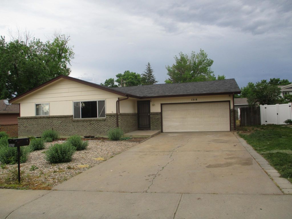 1318 33rd Ave, Greeley, CO 80634