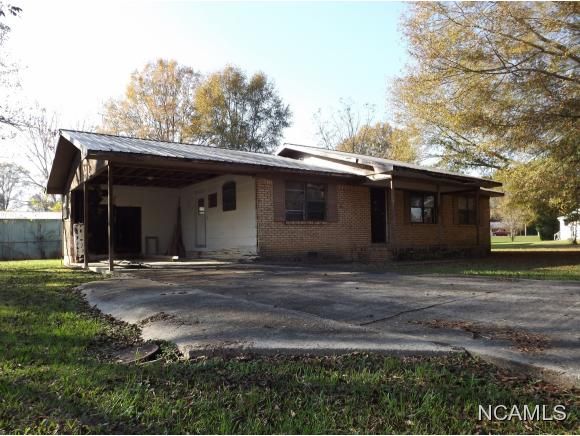 317 Linda Warren Cir NE, Hanceville, AL 35077 - 3 Bed, 1 Bath Single