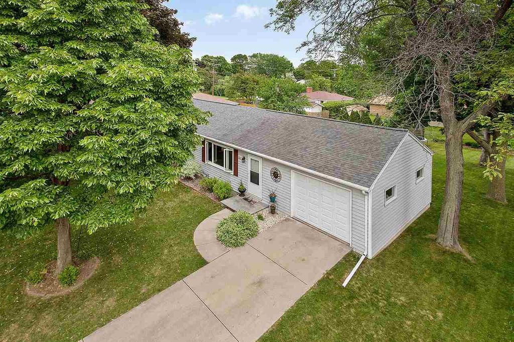 3613 S Clay St, Green Bay, WI 54301 Trulia