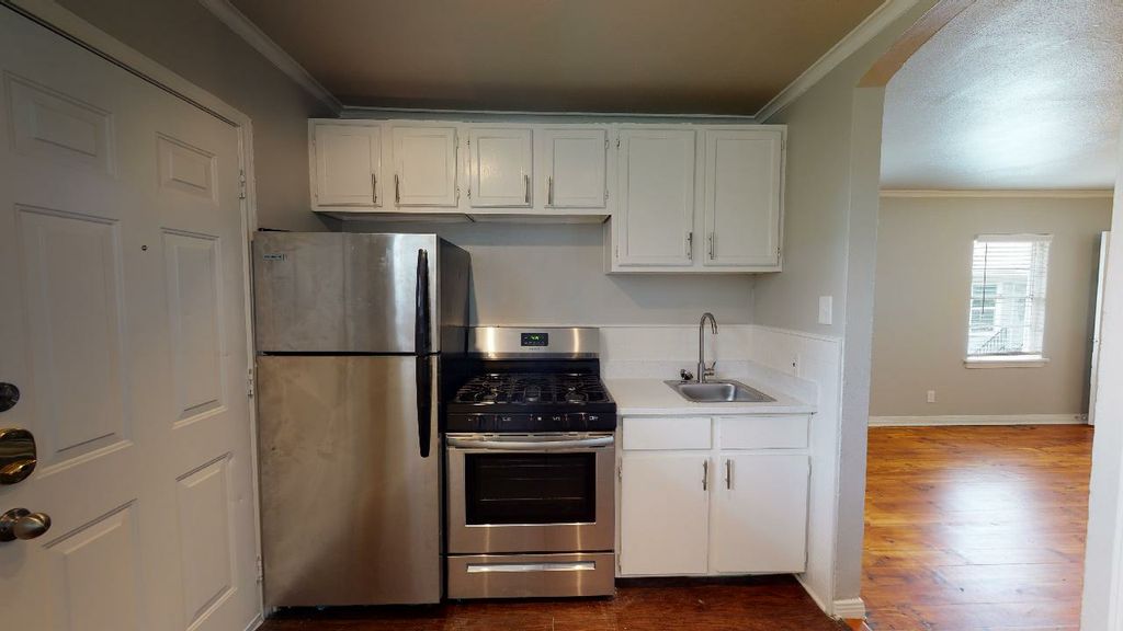 4511 Junius St, Dallas, TX 75246