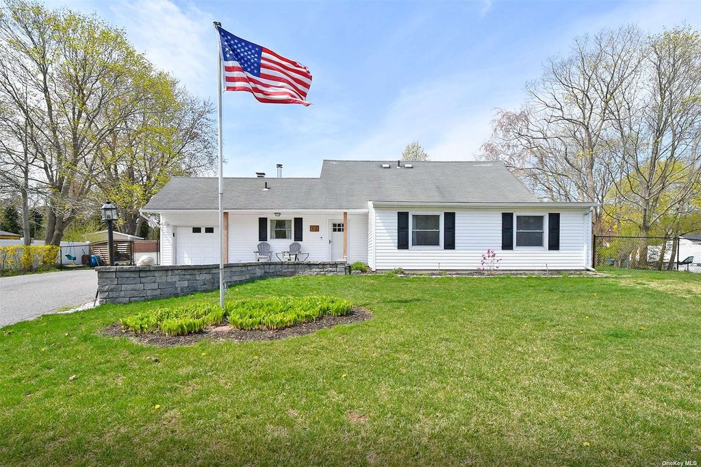 52 White Pine Way, Medford, NY 11763 Trulia