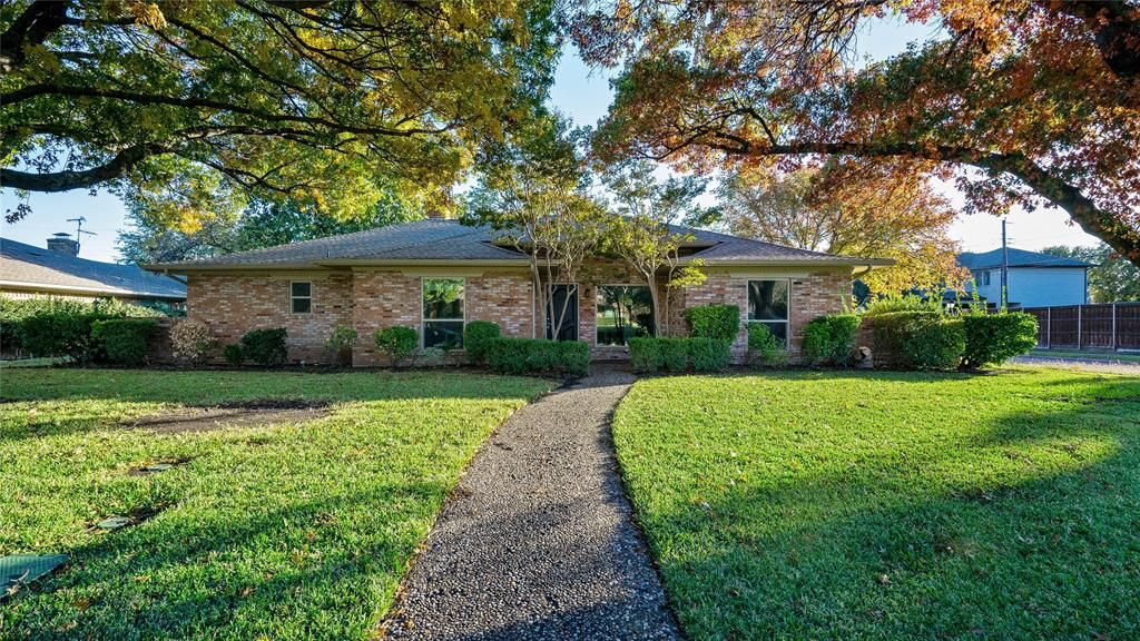 337 Forest Grove Dr, Richardson, TX 75080