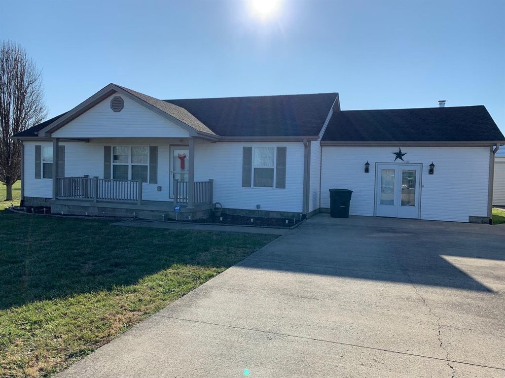 2679 Ky Highway 1247, Stanford, KY 3 Bed, 2 Bath SingleFamily Home