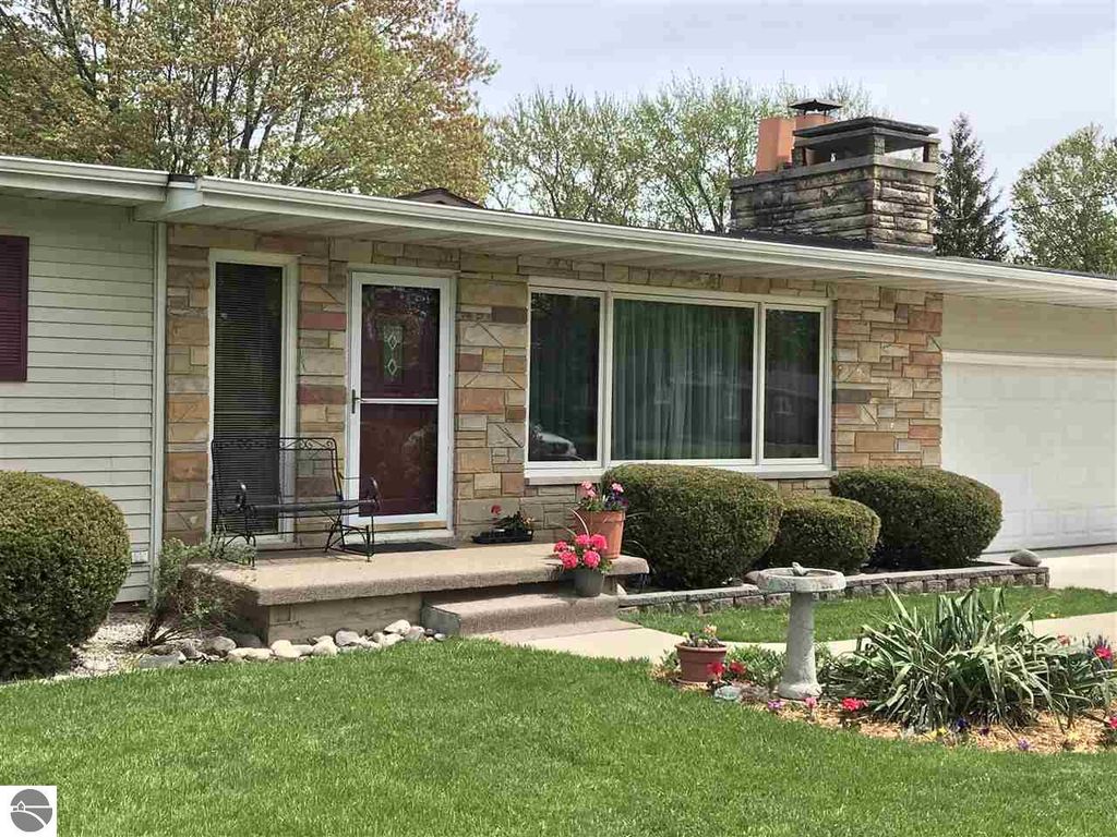 310 Golfside Dr, Alma, MI 48801 Trulia