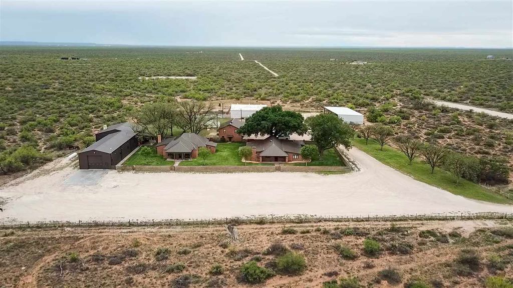 4696 J Bar Ranch Rd, Crane, TX 79731 Trulia