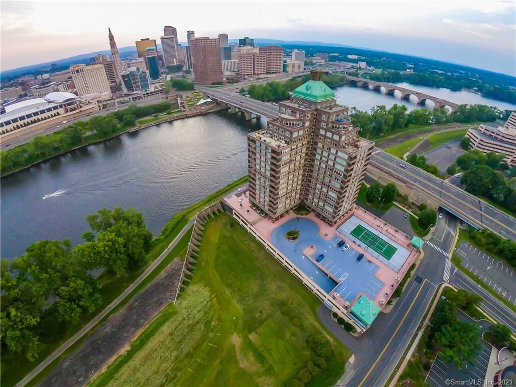 235 E River Dr #808, East Hartford, CT 06108