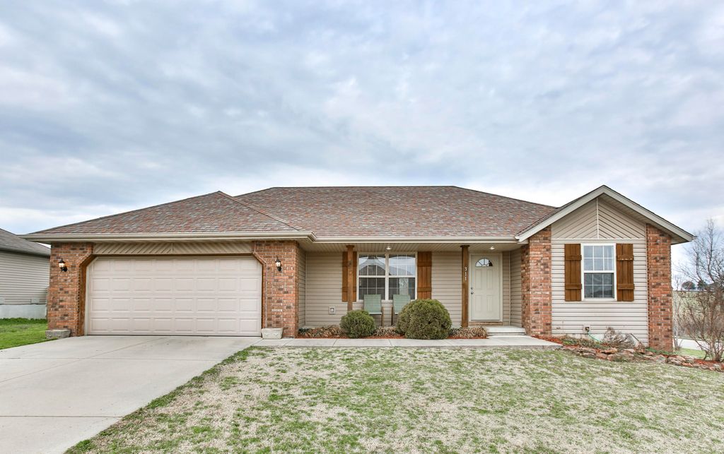 311 N Lexington Cir, Clever, MO 65631 Trulia