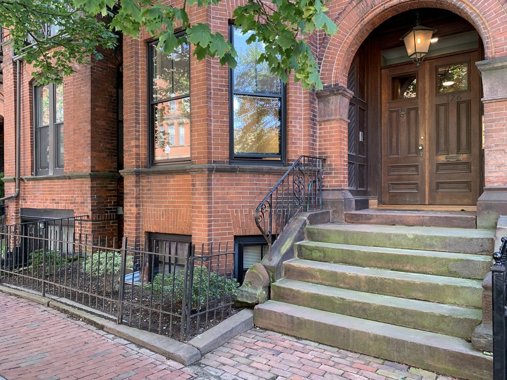 126 Saint Botolph St #1, Boston, MA 02115