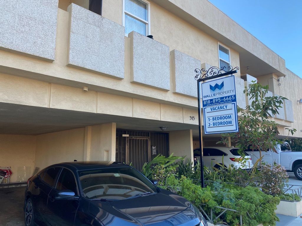 515 N Alfred St, Los Angeles, CA 90048