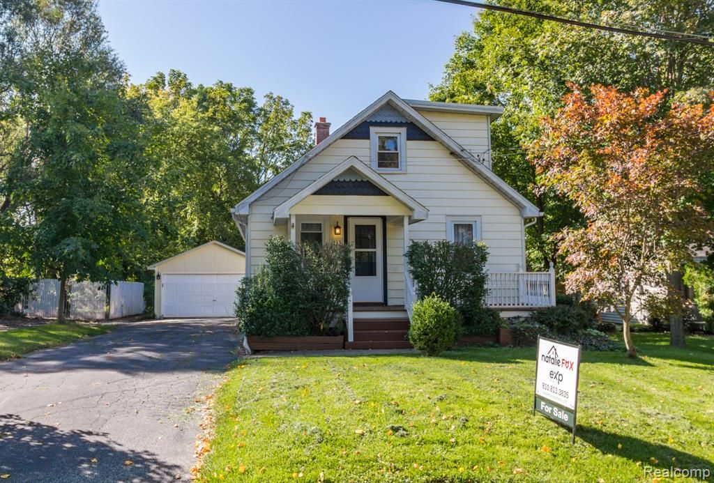 213 W Henry St, Flushing, MI 48433 Trulia