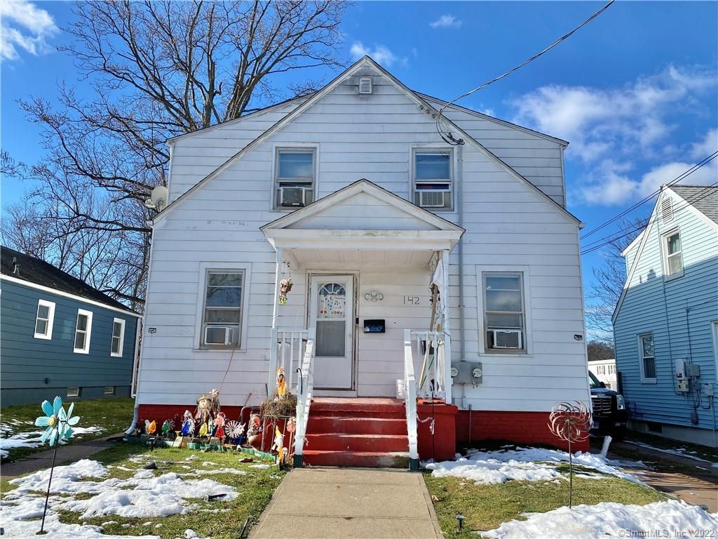 142 Warner St, Hamden, CT 06514