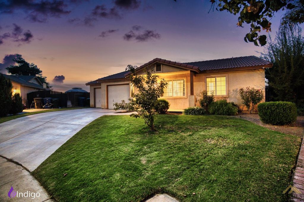 4818 Kaytlain Ave, Bakersfield, CA 93313
