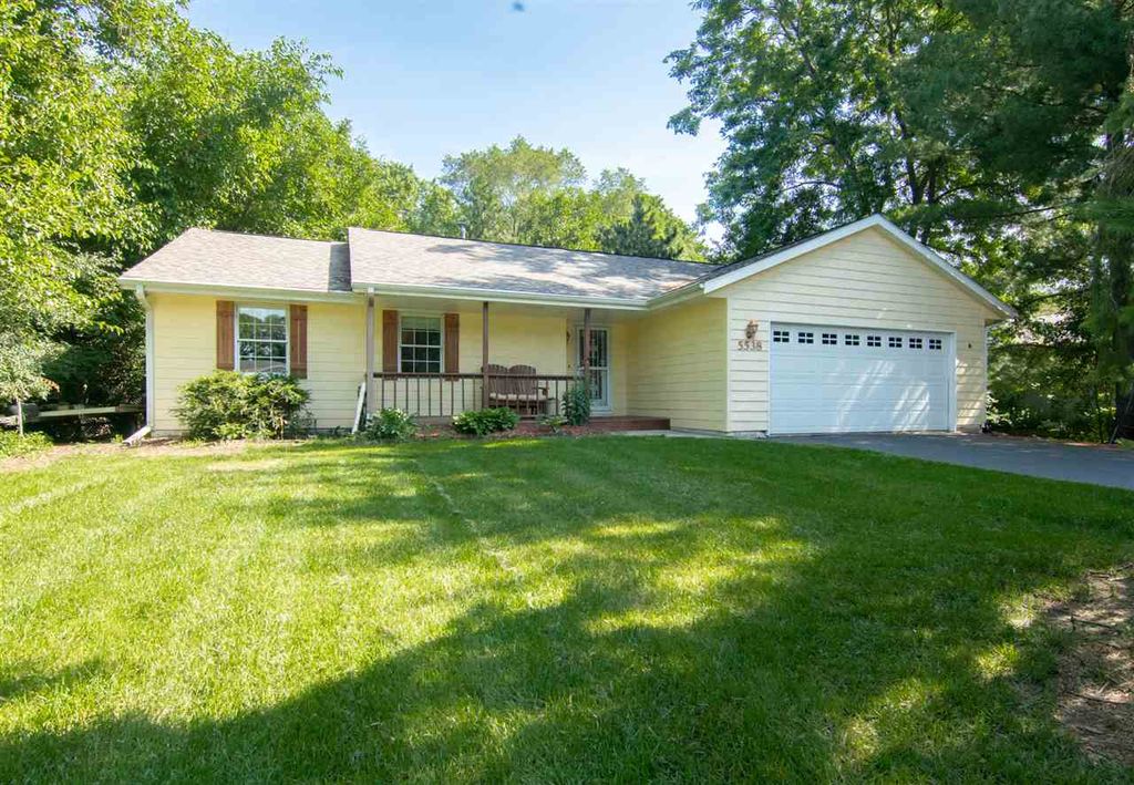 5538 Country Ct, Roscoe, IL 61073 Trulia