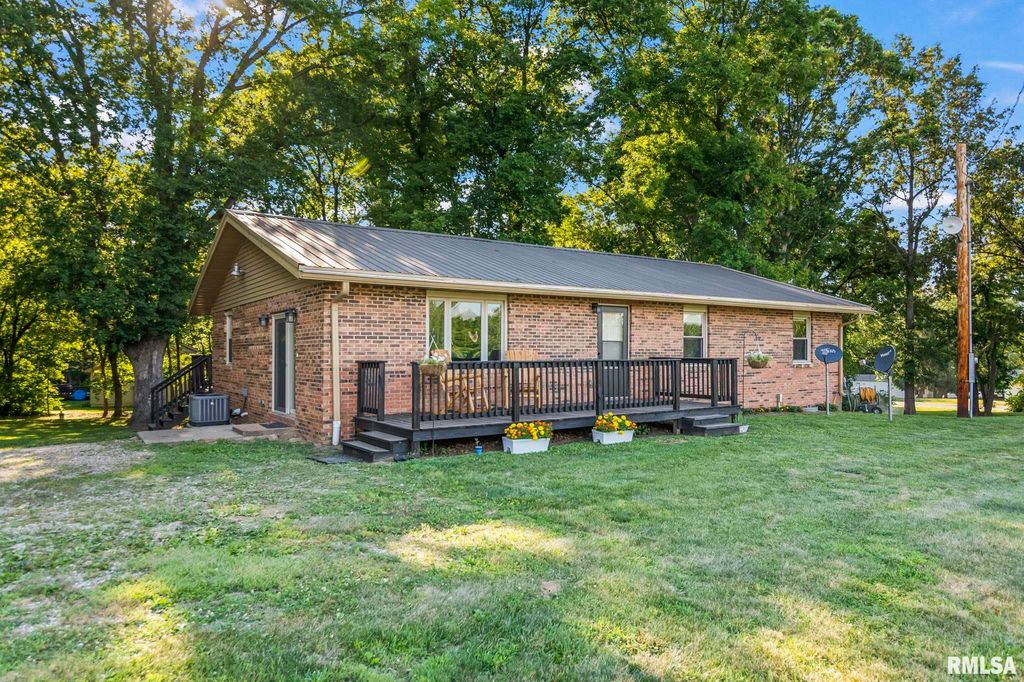 973 Clear Lake Rd, Dawson, IL 62520 MLS CA1029929 Trulia