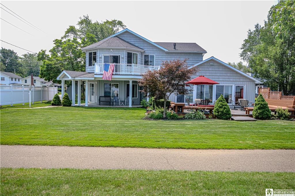 5375 Lakeside Blvd, Dunkirk, NY 14048
