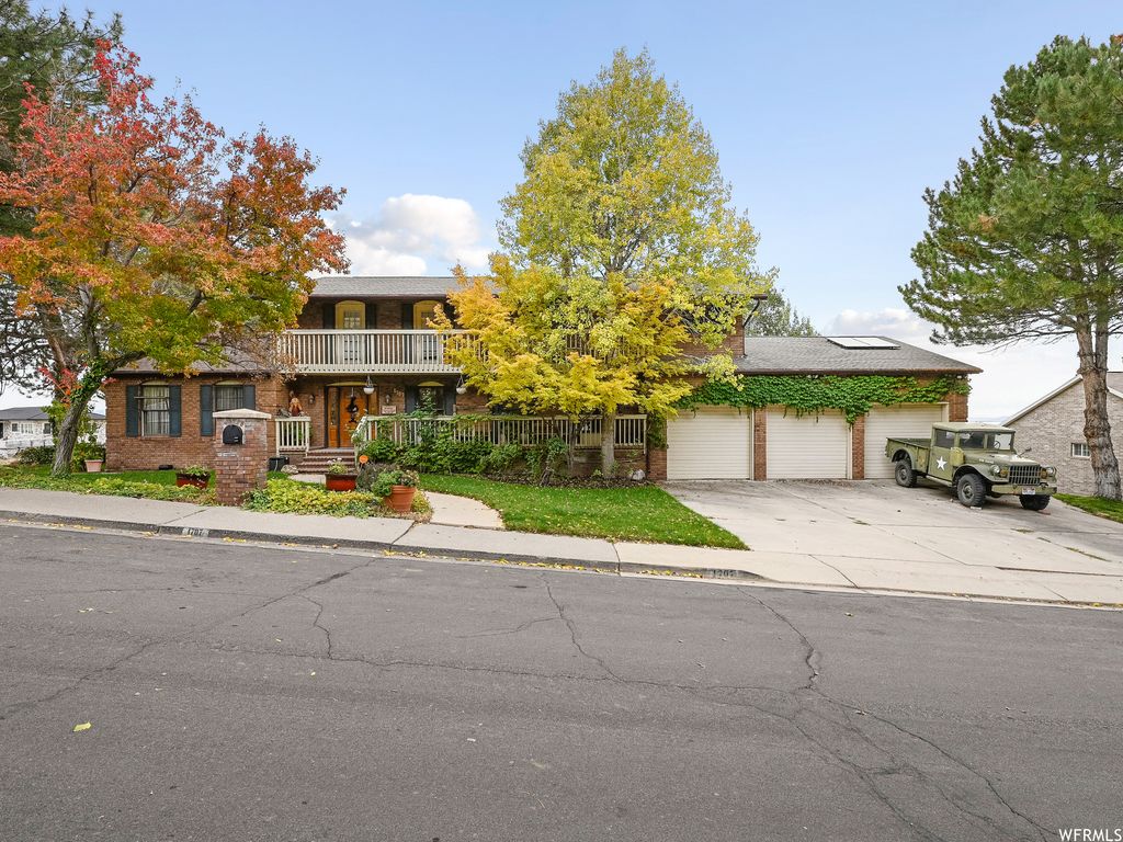 1707 N High Country Dr E, Orem, UT 84097