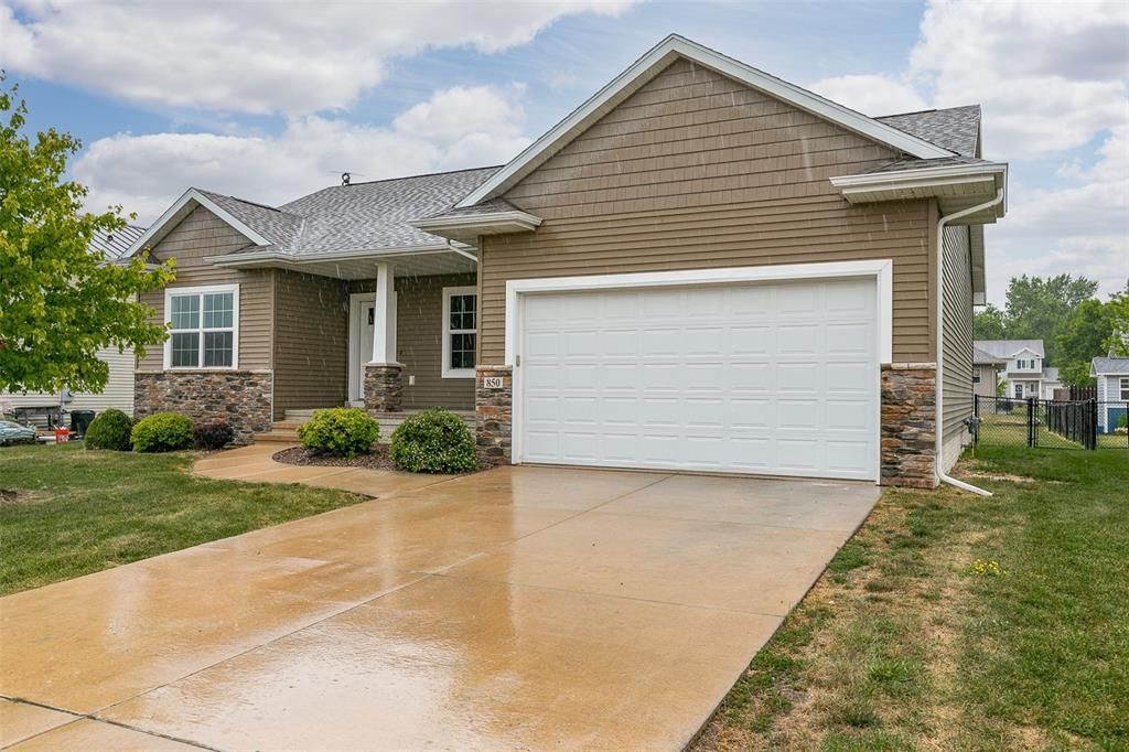 850 Oak Park Cir, Marion, IA 52302 | MLS# 2105342 | Trulia