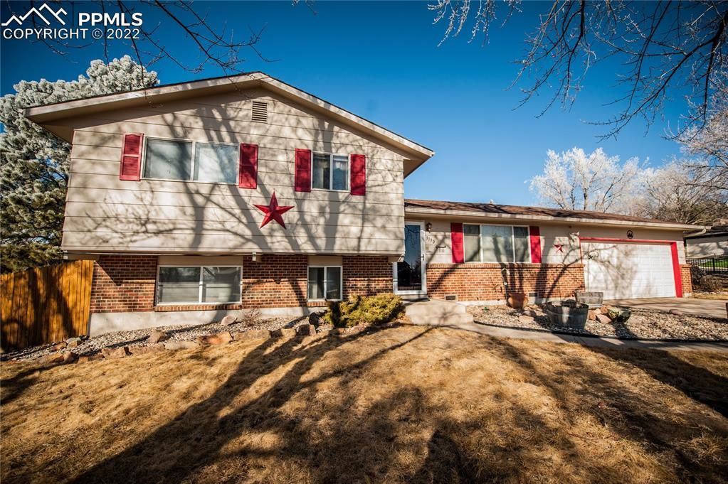 3190 Toro Dr, Colorado Springs, CO 80918