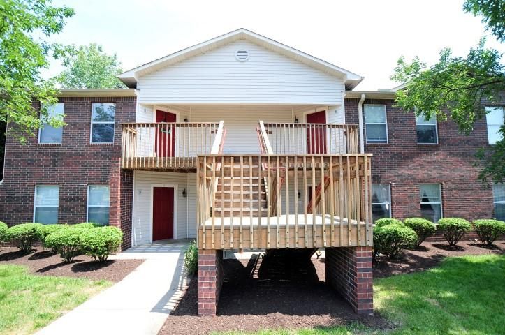 2 Emerald Way, Franklin, OH 45005