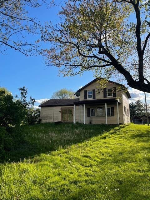 12984 Moscow Rd, Hanover, MI 49241