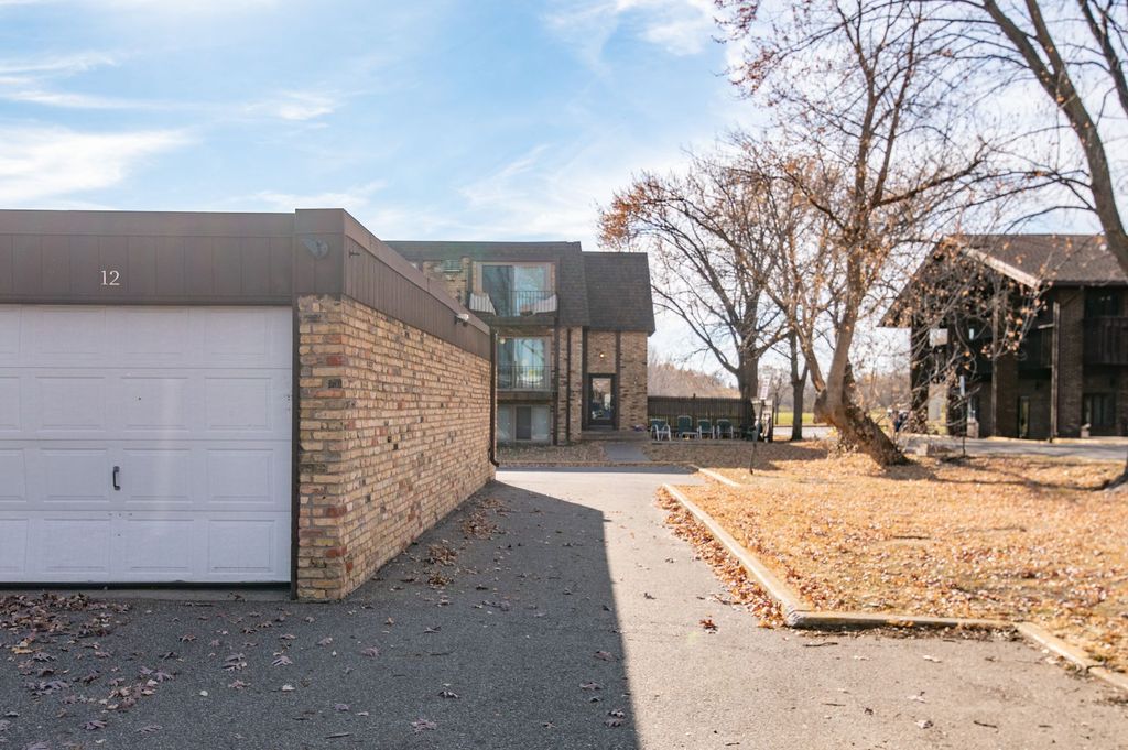 42nd Avenue Apartments New Hope, MN Trulia