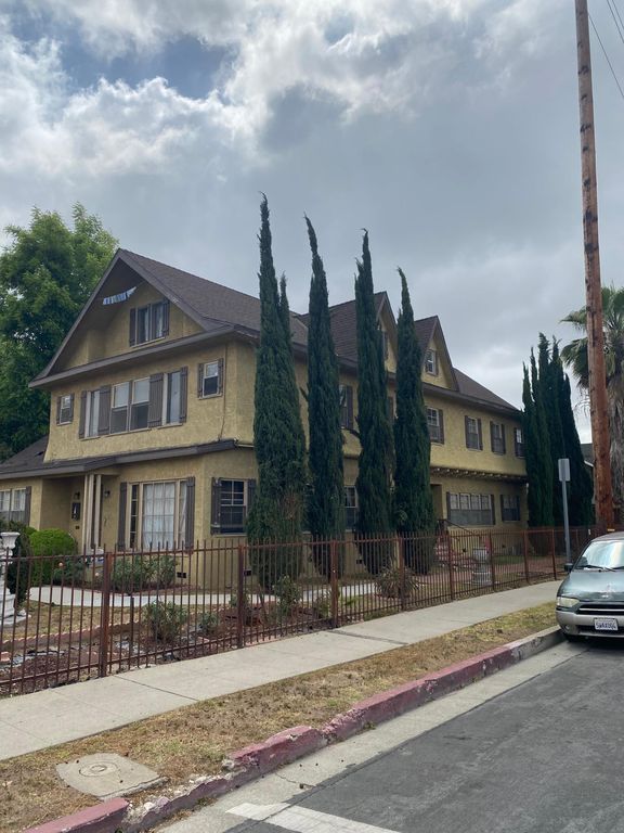 239 N Avenue 56 #1, Los Angeles, CA 90042