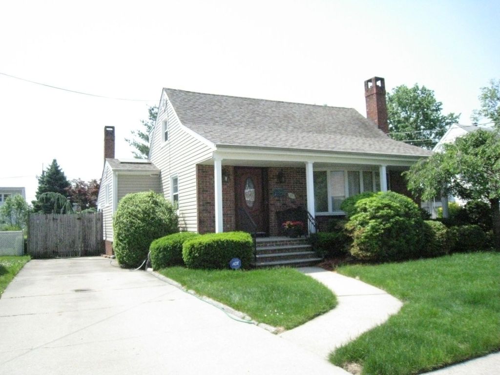 106 Graham Ter, Saddle Brook, NJ 07663 - See Est. Value, Schools \u0026 More, image size:1024x768