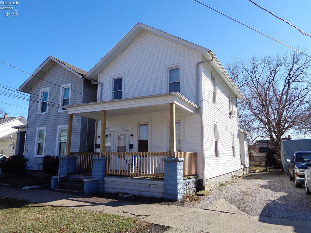 912 W Jefferson St, Sandusky, OH 3 Bed, 2 Bath MultiFamily Home 14 Photos Trulia