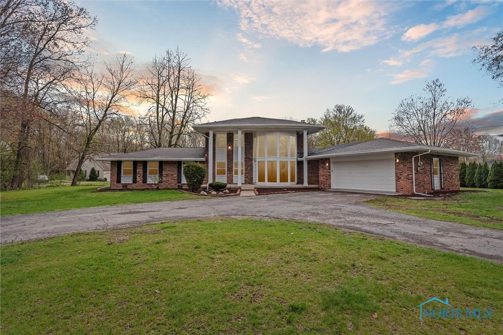 28 N Centennial Rd, Holland, OH 43528 Trulia