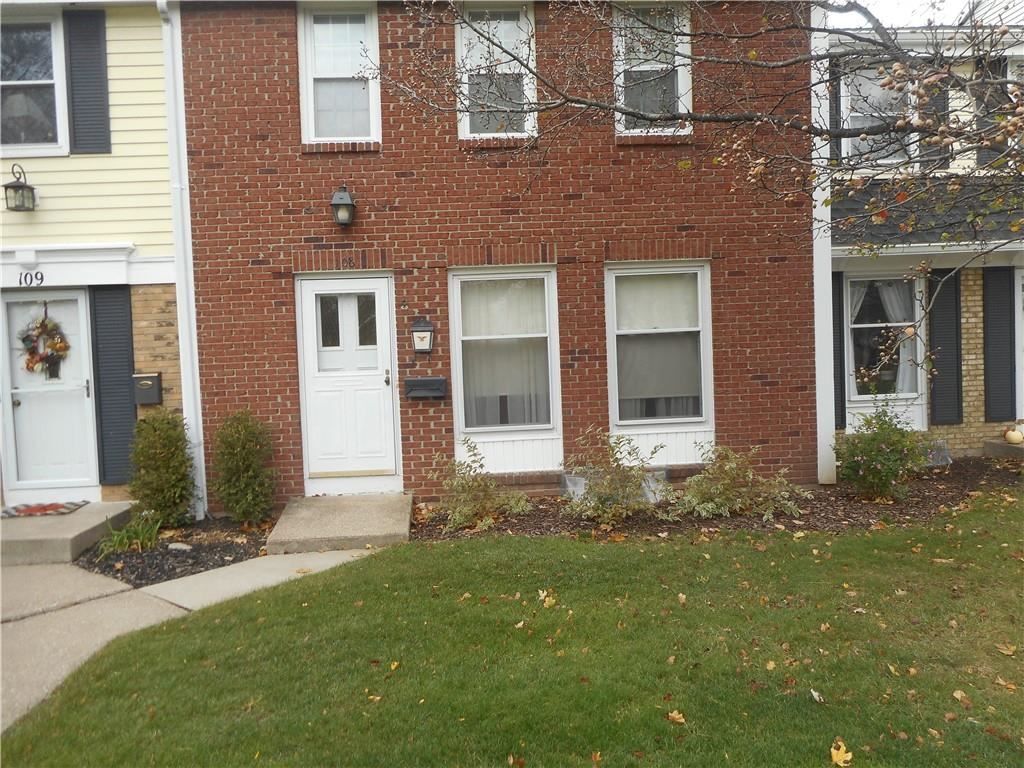 108 Hidden Valley Rd, Rochester, NY 14624 3 Bed, 3 Bath Townhouse