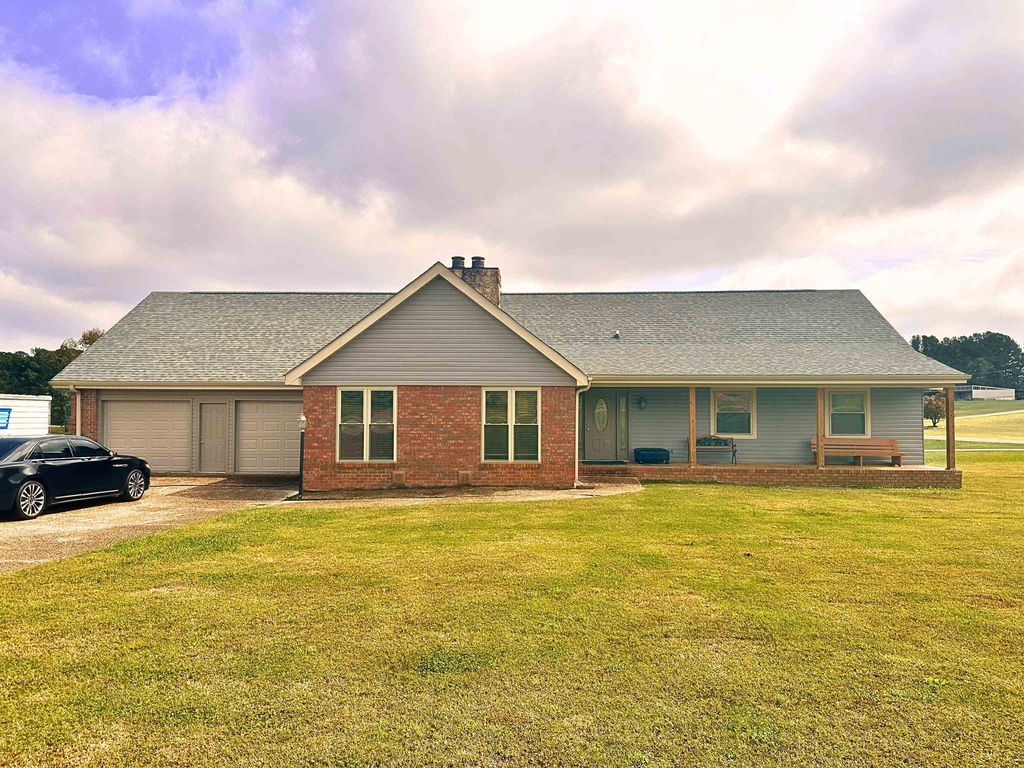 I Dream of Jeannie' Star Barbara Eden, 93, Mourns 'Heartbreaking' Death of  'Genuinely Good Person' Loni Anderson, image size:1024x768