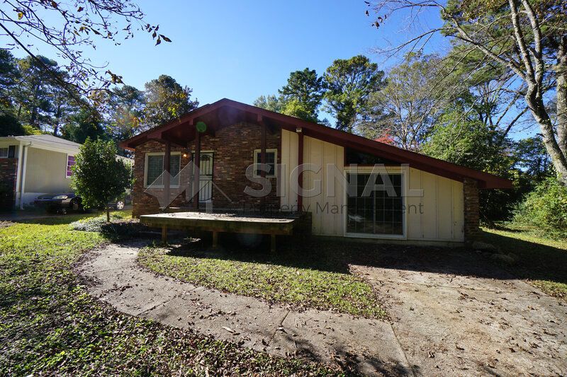 785 Vaughn Cir, Birmingham, AL 35235