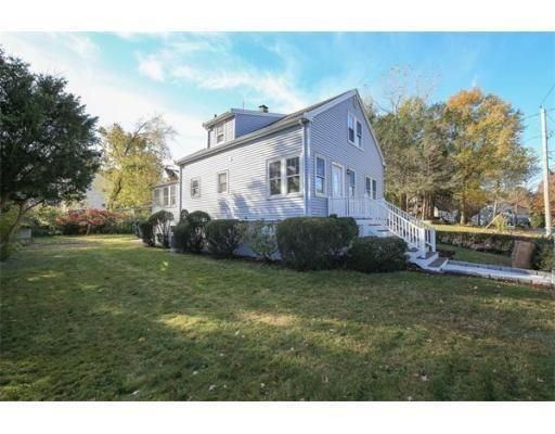 6 Valley Rd, Natick, MA 01760