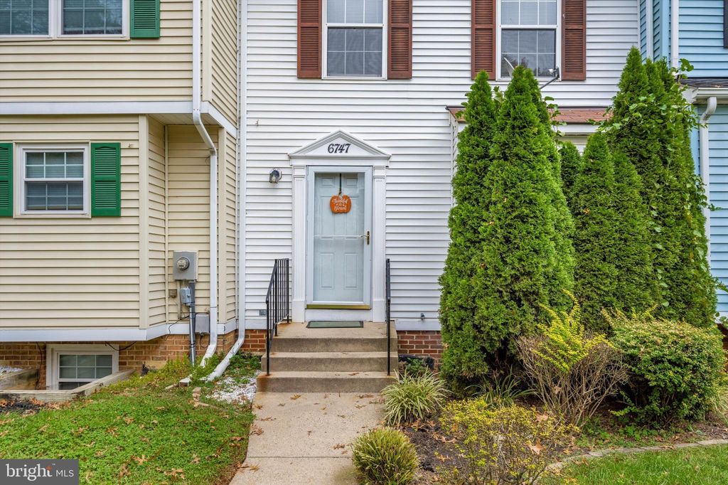 6747 Sandpiper Ct, Frederick, MD 21703