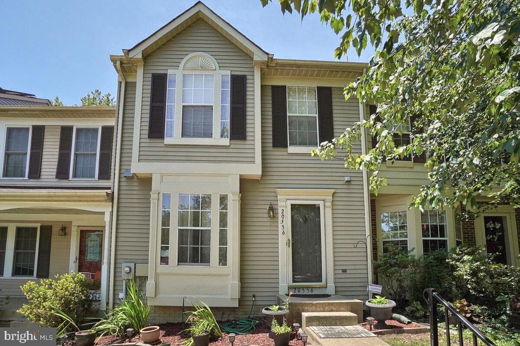 20556 Lowfield Dr, Germantown, MD 20874