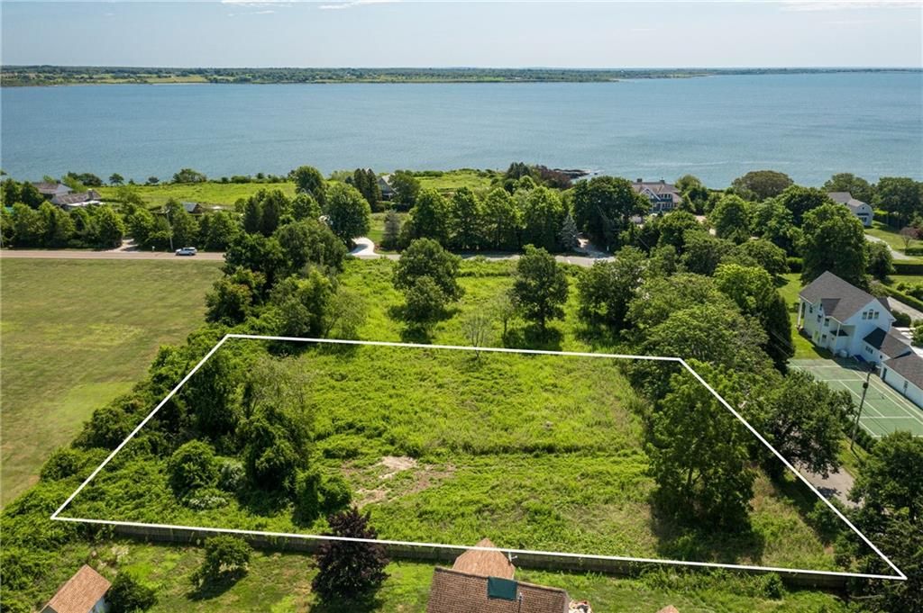 Peckham Ave, Middletown, RI 02842 Trulia