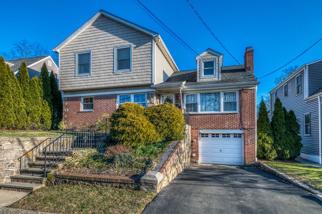 1511 Halstead Ave, Mamaroneck, NY 10543 | Trulia