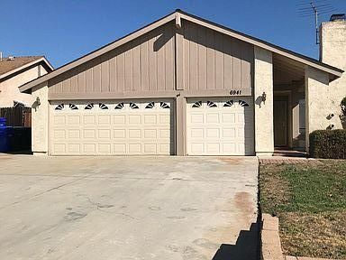 6941 Grove Ave, Highland, CA 92346