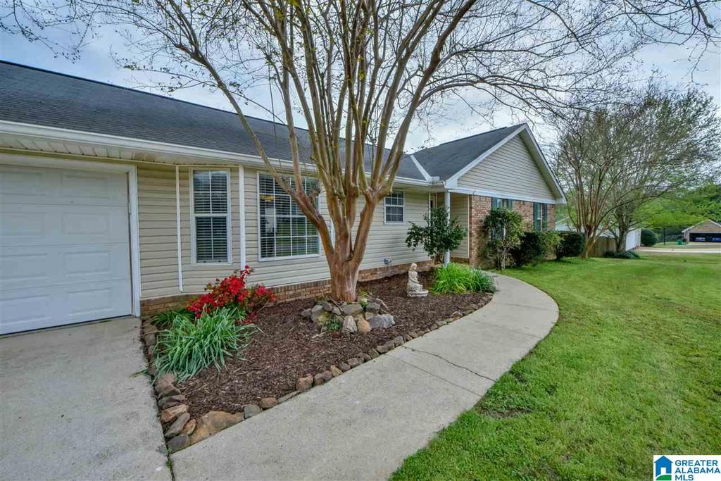 10984 Vance St, Vance, AL 3 Bed, 2 Bath SingleFamily Home 29