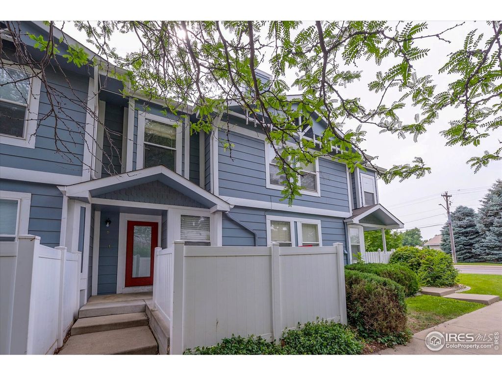 1301 Baker St, Longmont, CO 80501