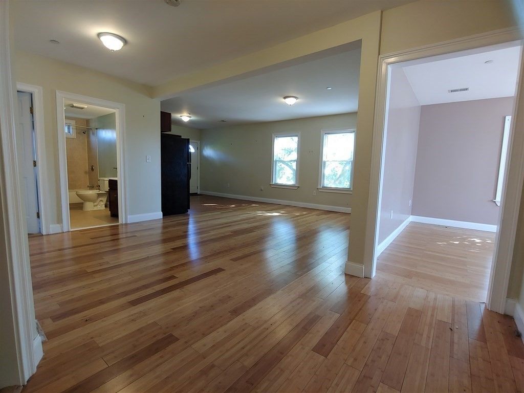 9 Alban St #3, Boston, MA 02124